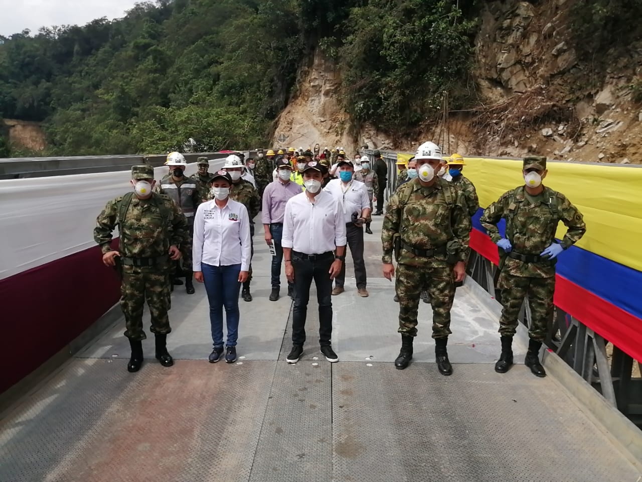 Más de 170.000 habitantes en Santander se benefician por la instalación de puente