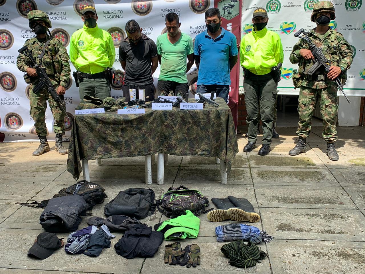 Ejército Nacional captura  a cuatro sujetos que serían integrantes del grupo armado organizado Jaime Martínez