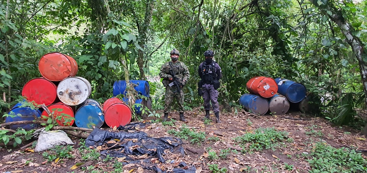 Ejército incauta más de tonelada y media de pasta base de coca en Cumbitara, Nariño