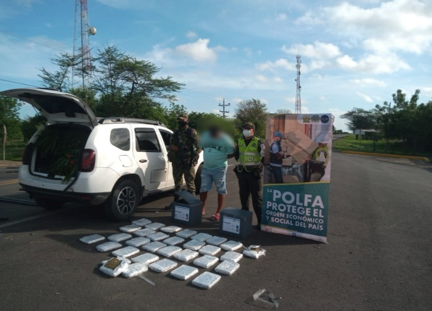 Capturado en Riohacha sujeto que transportaba 32 paquetes de marihuana