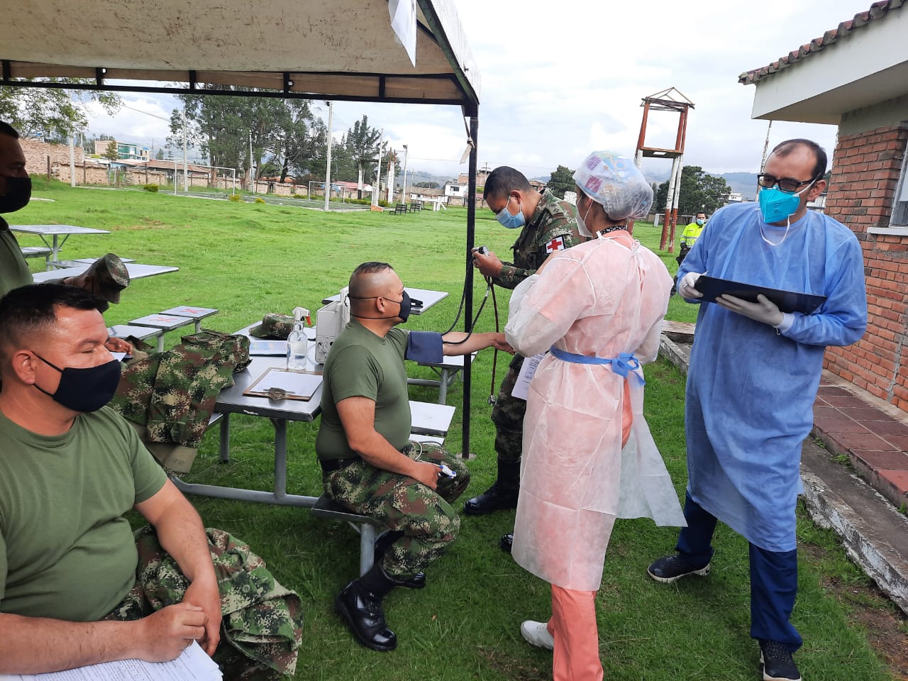 En Boyacá comenzó proceso de vacunación contra el Covid19 a soldados del Ejército Nacional