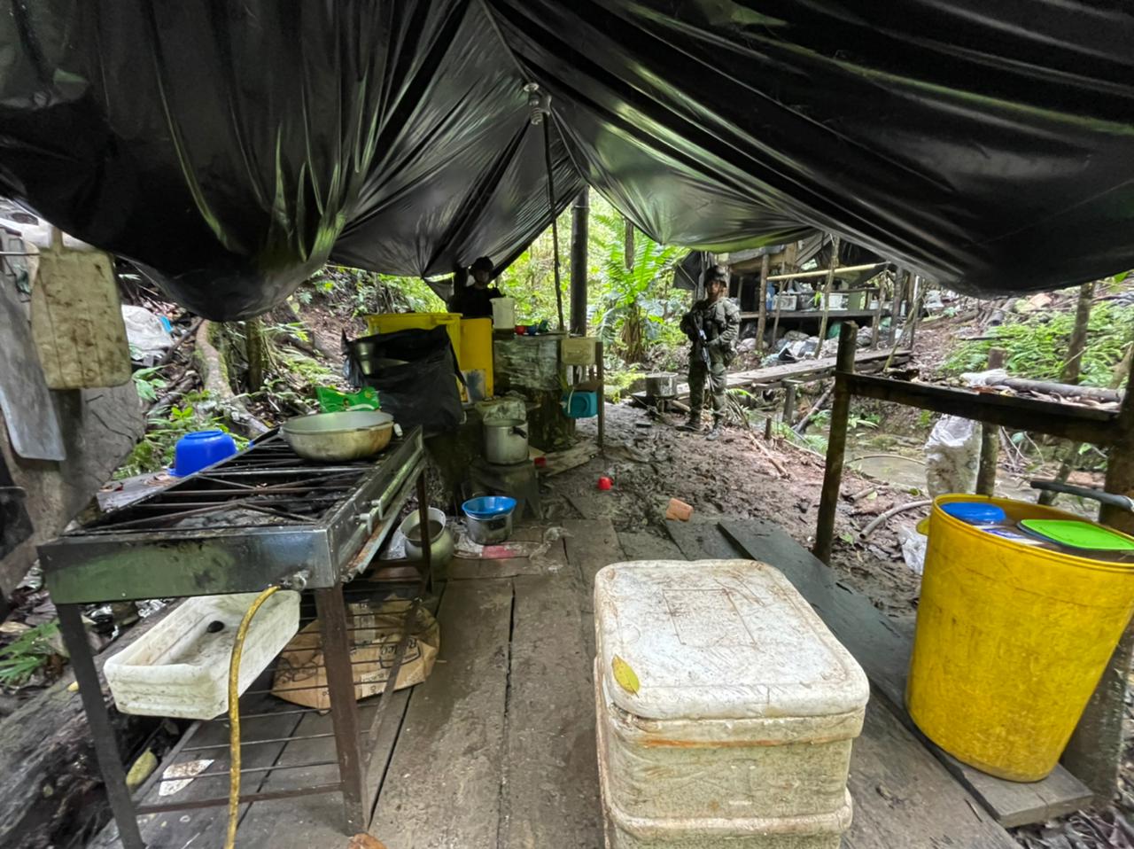 Desmantelado laboratorio para el procesamiento de clorhidrato de cocaína en el sur de Bolívar