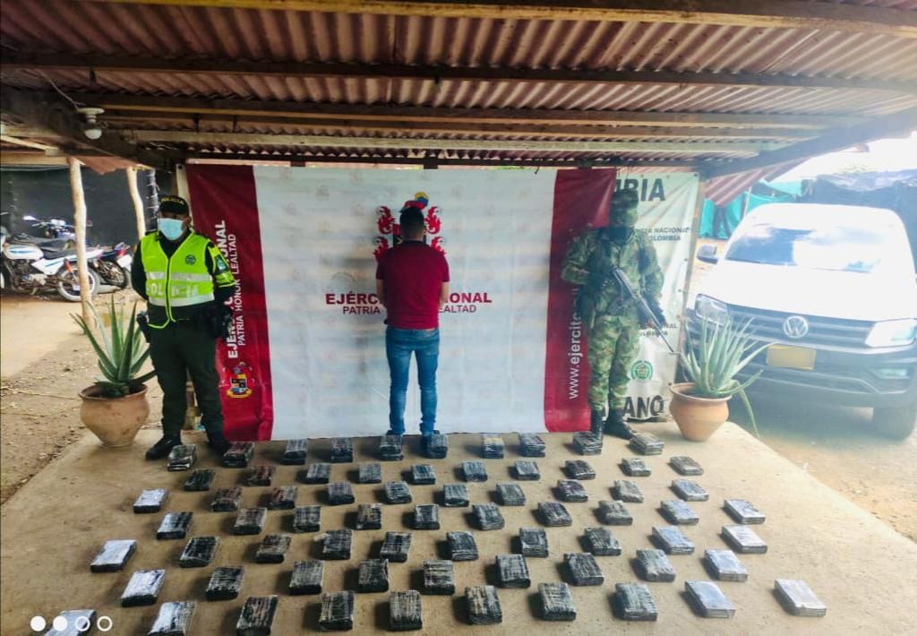 80 paquetes de clorhidrato de cocaína fueron incautados por el Ejército en Maicao, La Guajira