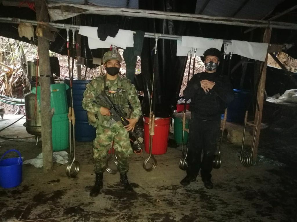 Ubicados dos laboratorios para el procesamiento de clorhidrato de cocaína en Samaniego, Nariño