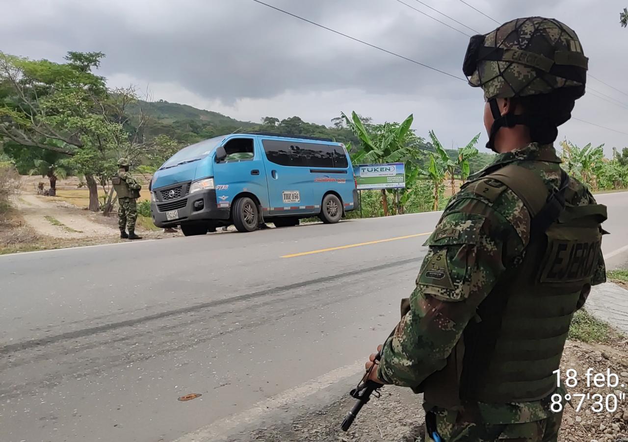 Soldados del Ejército Nacional continúan garantizando la seguridad en las vías de Norte de Santander