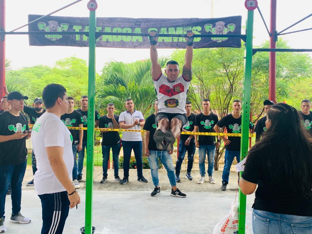 En competencia de Crossfit suboficial del Ejército demostró capacidades físicas y mentales