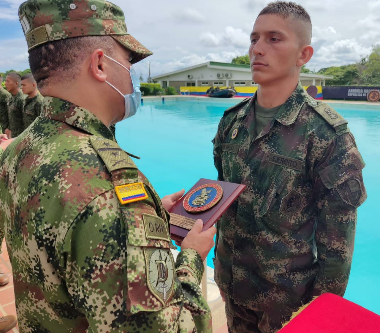 Futuros suboficiales culminaron Curso Nadador de Seguridad Supervivencia y Combate en el Agua