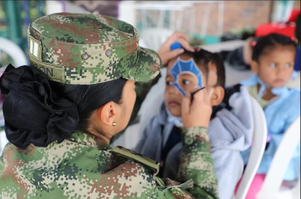 Fuerzas Militares entregaron bienestar en Bogotá
