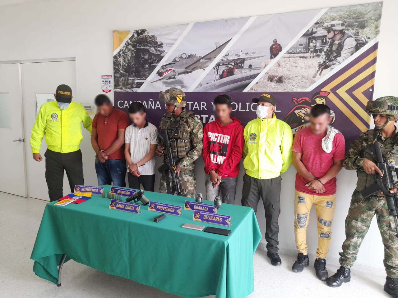 Capturados cuatro presuntos integrantes del GAO-r E33 en Tibú.