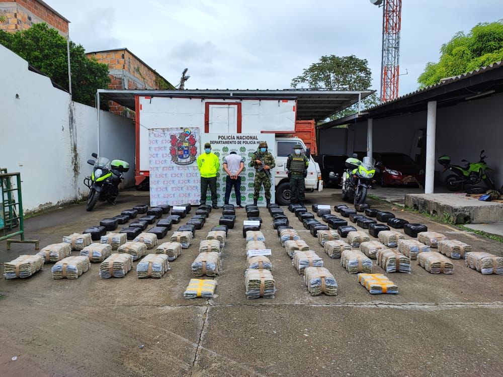 Ejército y Policía incautan más de media tonelada de marihuana avaluada en 533 millones de pesos