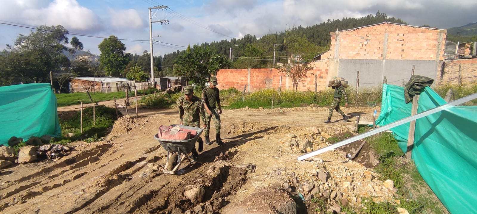 Ejército Nacional apoya construcción casa hogar para adultos mayores