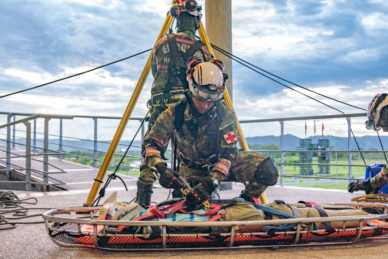 Ejército apoyará con una unidad militar especializada en atención y prevención de desastres al Valle del Cauca