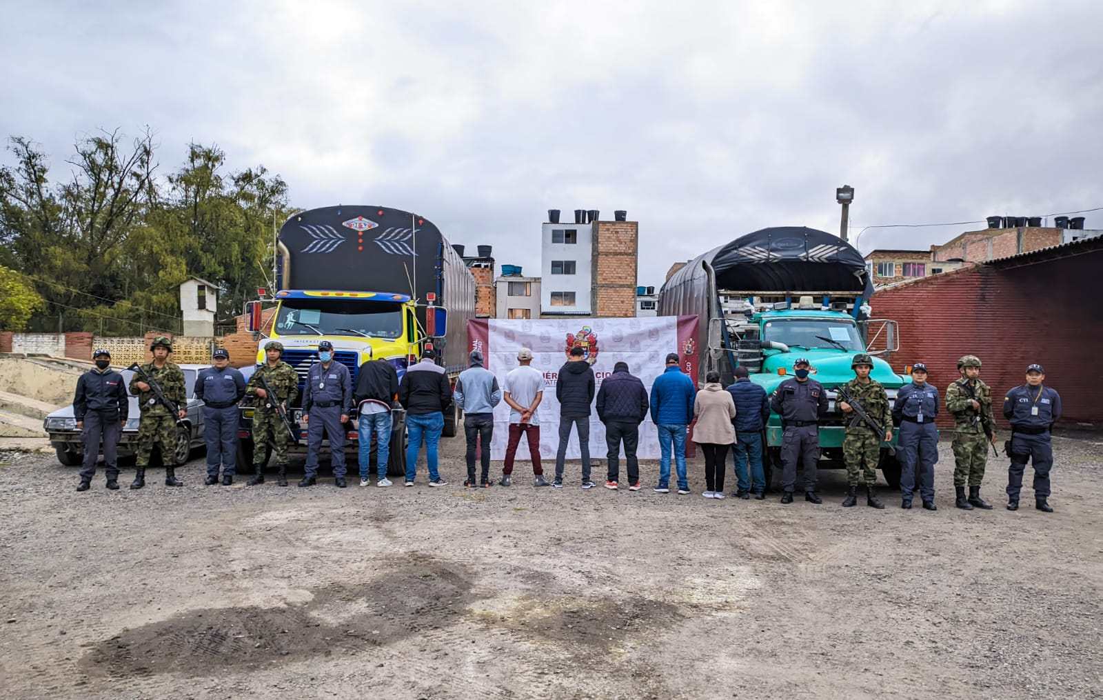 Ejército Nacional y Fiscalía capturan a nueve personas señaladas de deforestar en un área de la serranía de las Quinchas, en Boyacá