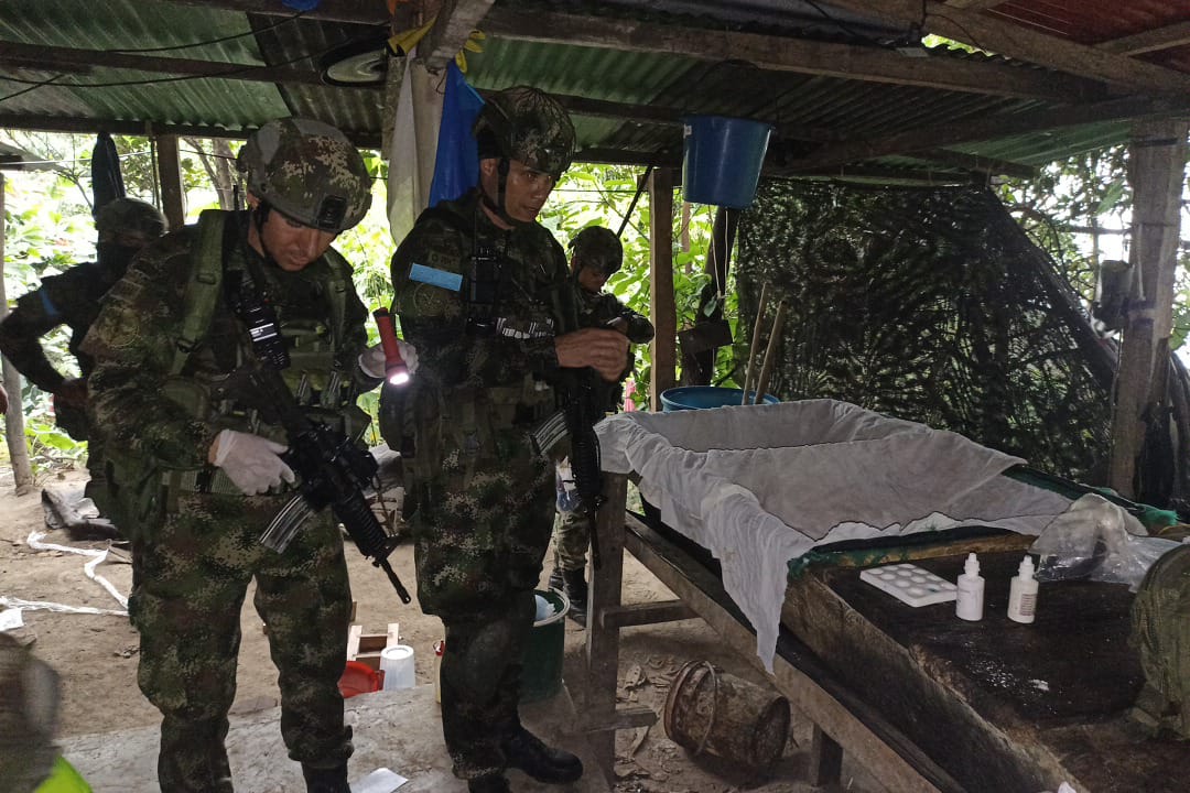 Ejército Nacional asesta contundente golpe al narcotráfico, incautadas dos toneladas de clorhidrato de cocaína en Santa Marta