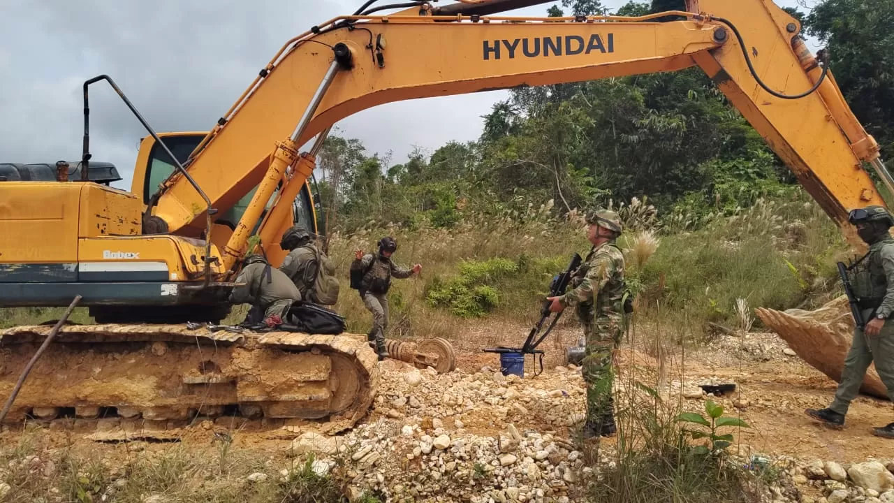 Ejército Nacional golpea las economías ilícitas del grupo armado GAO ELN en el sur de Bolívar