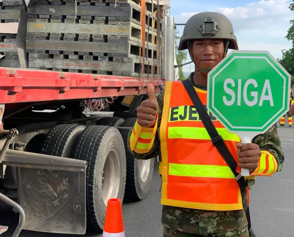 En el puente festivo, el Ejército Nacional refuerza la seguridad en las vías del Valle