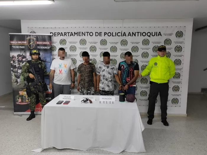 En Caucasia, Antioquia, Ejército Nacional frustró un secuestro y capturó a 4 presuntos integrantes del Clan del Golfo