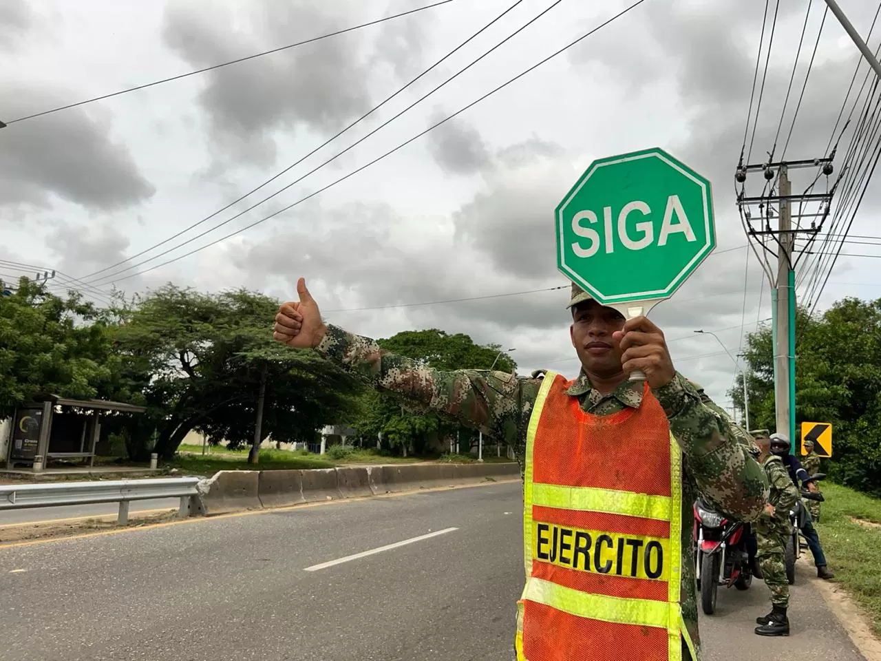 Ejército Nacional desplegó más de 500 soldados en las vías del Magdalena y Atlántico en el primer puente festivo del 2024