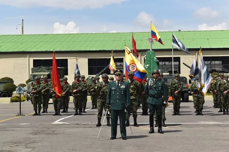 Nuevo comandante en el Comando Logístico y sus brigadas de apoyo