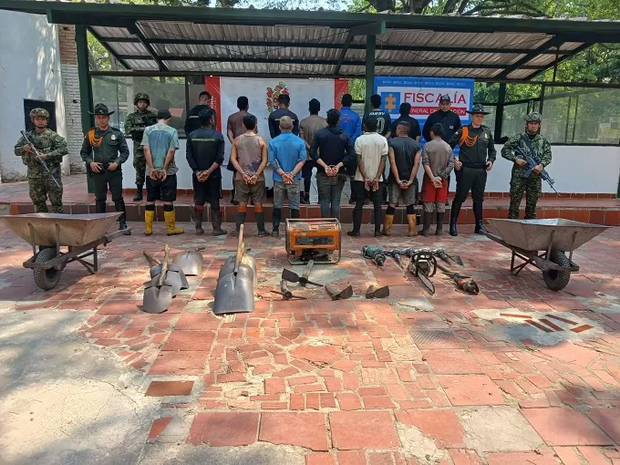 Detenidas en flagrancia 22 personas por explotación ilícita de yacimientos mineros