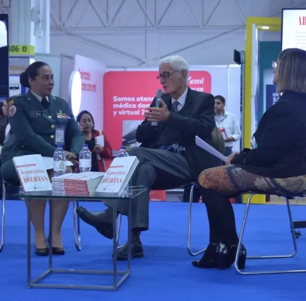 Presentación del libro De Marquetalia a Las Delicias