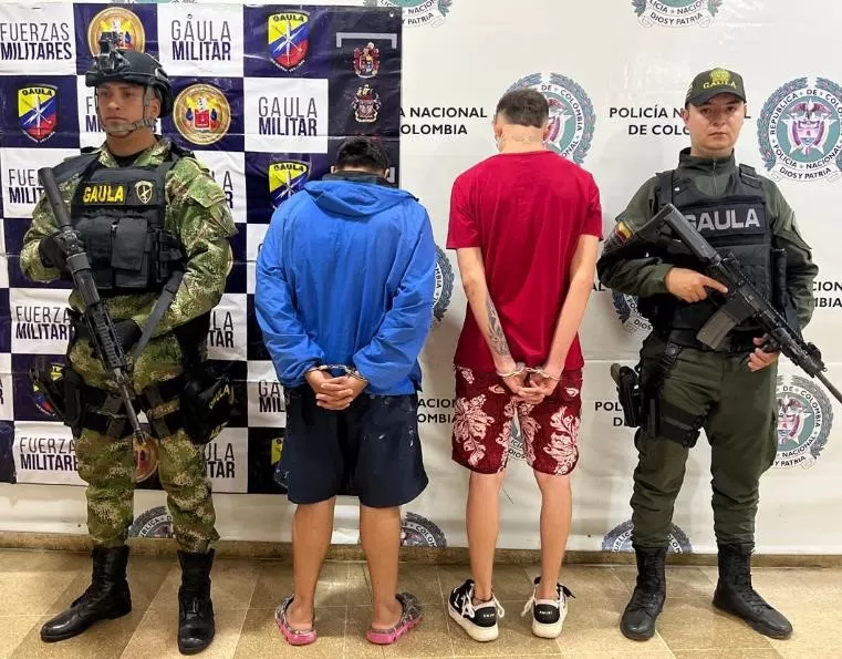 Gaula Militar y de Policía, capturan a dos sujetos presuntos integrantes del GDO La Inmaculada en el Valle del Cauca.