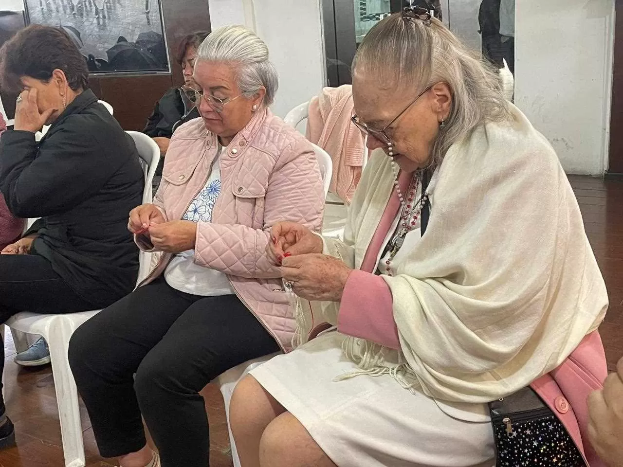 El Departamento Jurídico Integral lideró un taller sobre el manejo del duelo con familiares de militares víctimas del conflicto armado