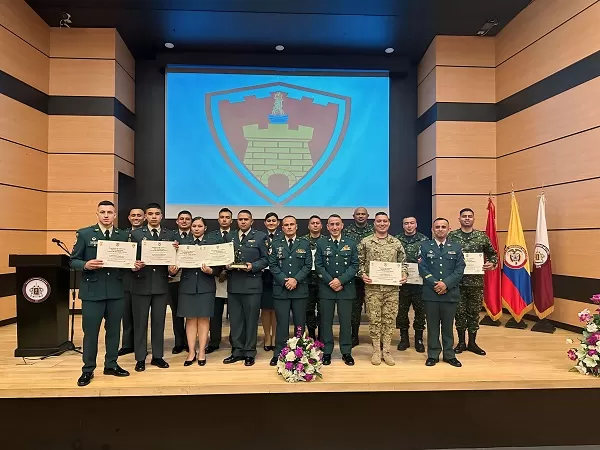 Clausura del Curso de Seguridad Industrial HSQ I-2024: Forjando líderes en seguridad para el país