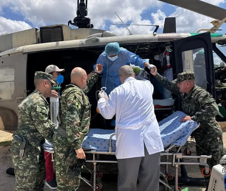 A más de 150 millas de vuelo de Riohacha, capital de La Guajira, se logró la protección de la vida de dos indígenas Wayúu en estado de embarazo