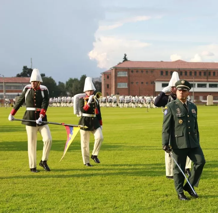 Transmisión de mando en la Escuela Militar de Cadetes General José María Córdova