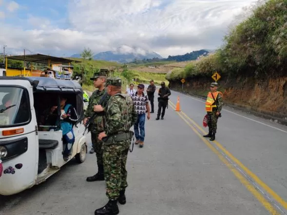 En las festividades de fin de año, 3000 soldados protegen a los visitantes del Eje Cafetero.