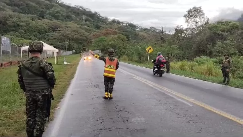 Durante este puente Festivo viaje seguro por el Casanare, su Ejército está en la vía