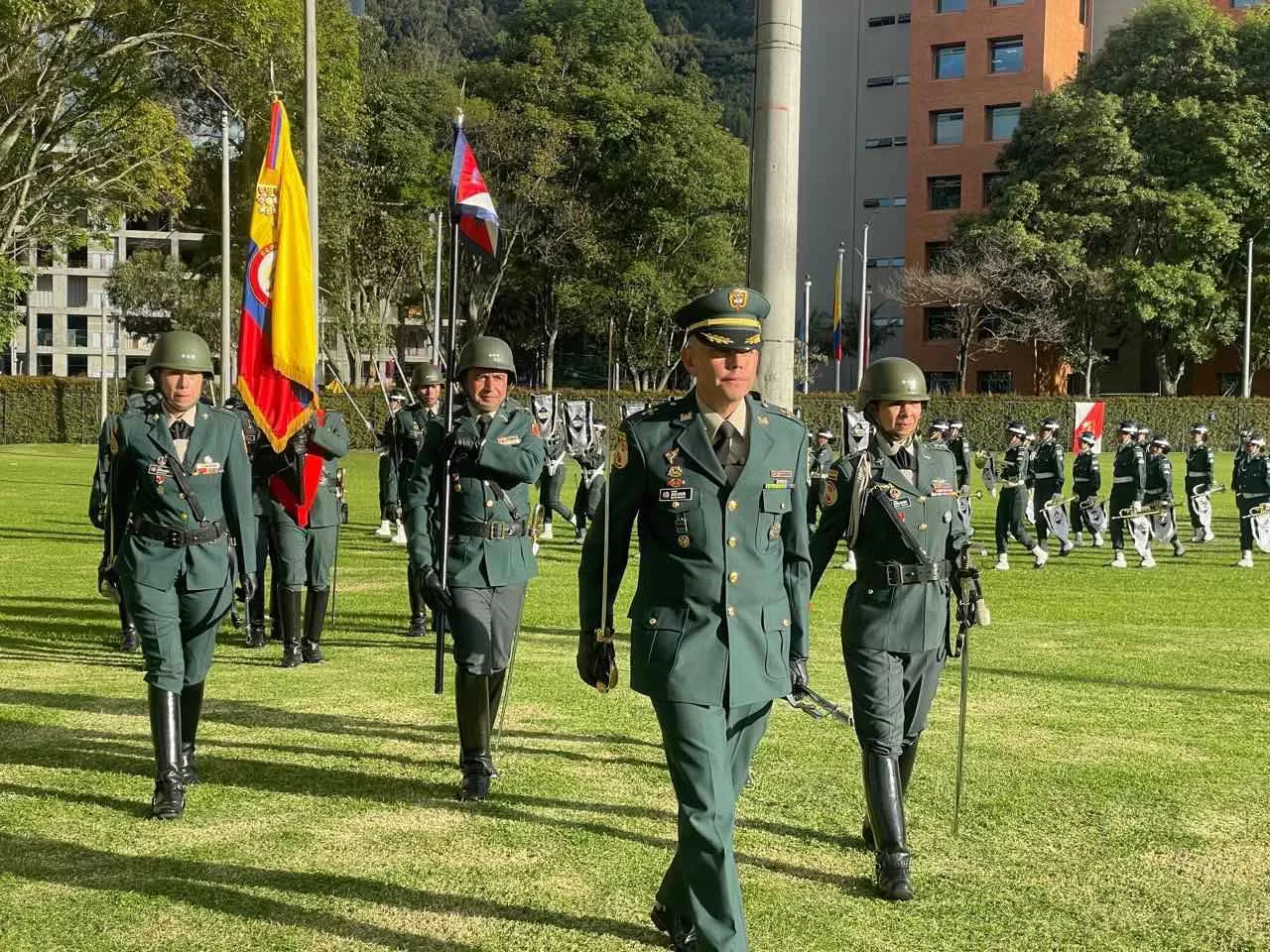 La Escuela de Armas Combinadas del Ejército Nacional tiene nuevo director