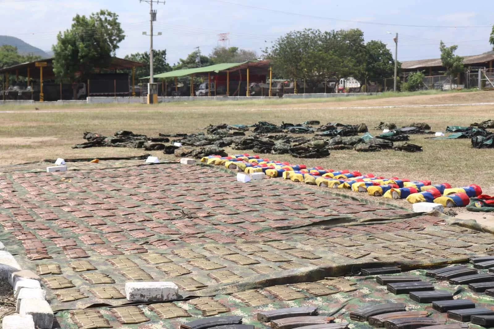 El Ejército Nacional ubicó en Norte de Santander un depósito ilegal donde el GAOr 33 ocultaba armamento, explosivos y material de intendencia