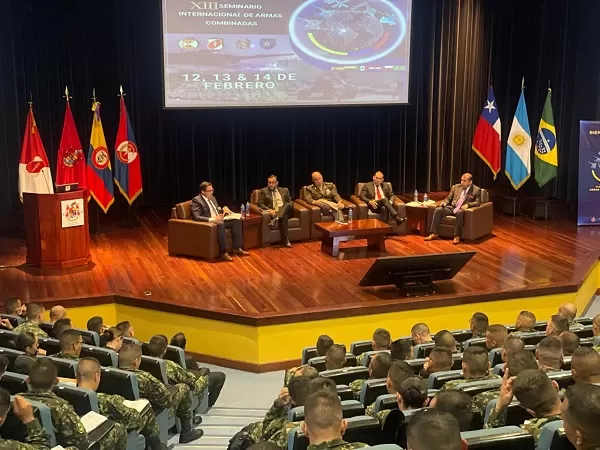 Con éxito culminó el Décimo Tercer Seminario Internacional de Armas Combinadas