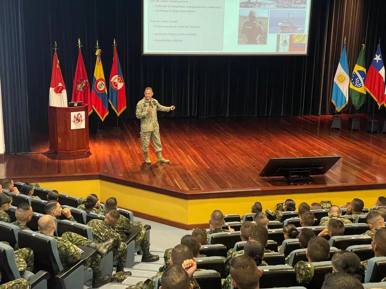 COTEF y sus Enlaces Internacionales: Aportes Claves en el XIII Seminario de Armas Combinadas del Ejército