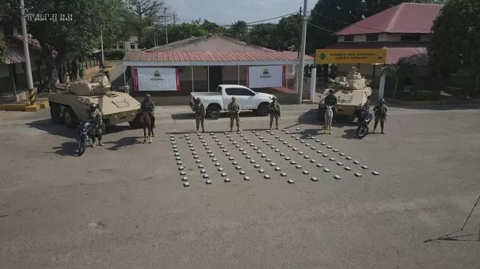 Ejército Nacional incauta más de 125 kilogramos de cocaína del GAO ELN en La Guajira