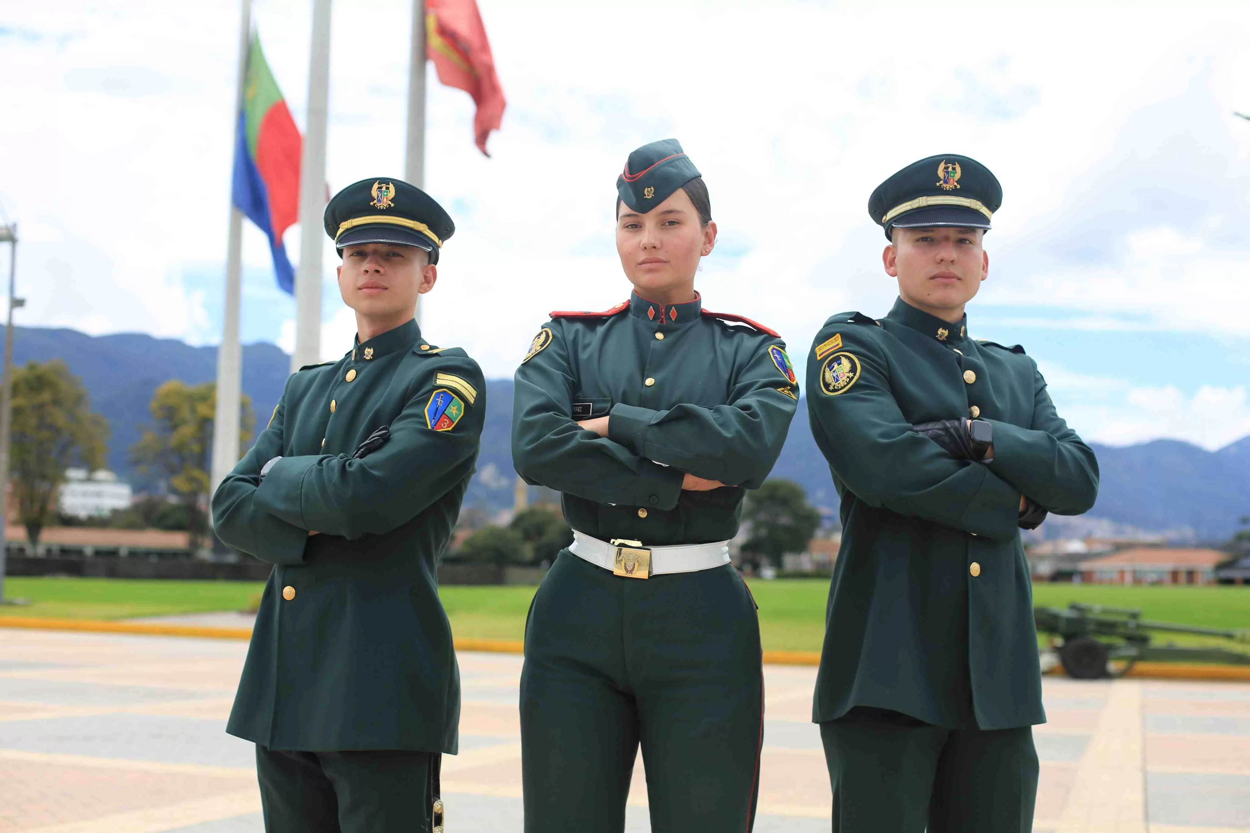 Datos de contacto para incorporación a la Escuela Militar de Cadetes