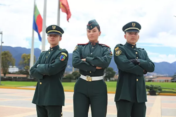 Hazte oficial del Ejército Nacional