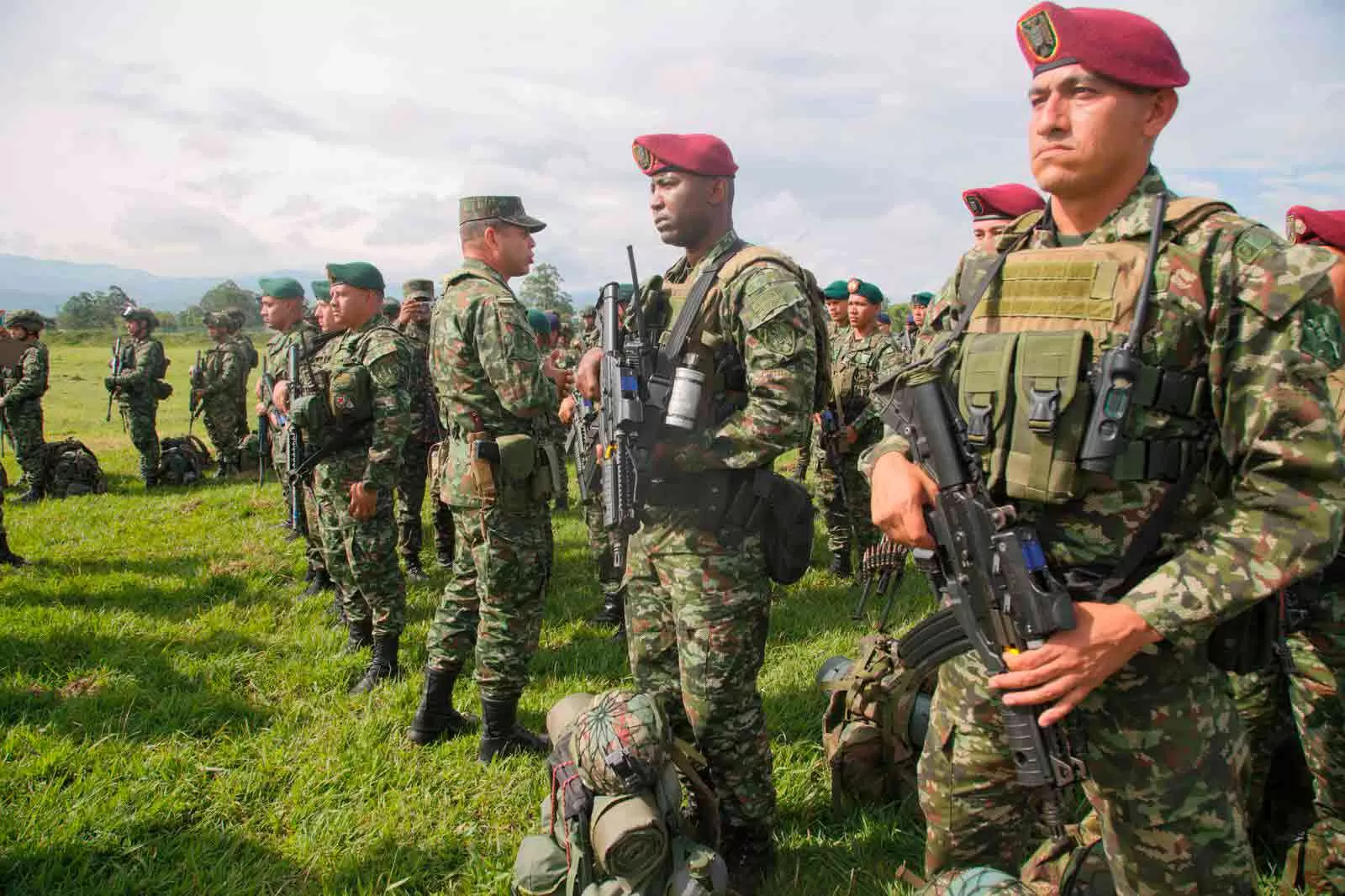 Ejército Nacional refuerza operaciones en Huisitó, Cauca, con más de 400 soldados