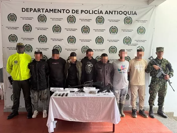 Capturados siete presuntos integrantes del grupo armado organizado Clan del Golfo en Urrao, Antioquia