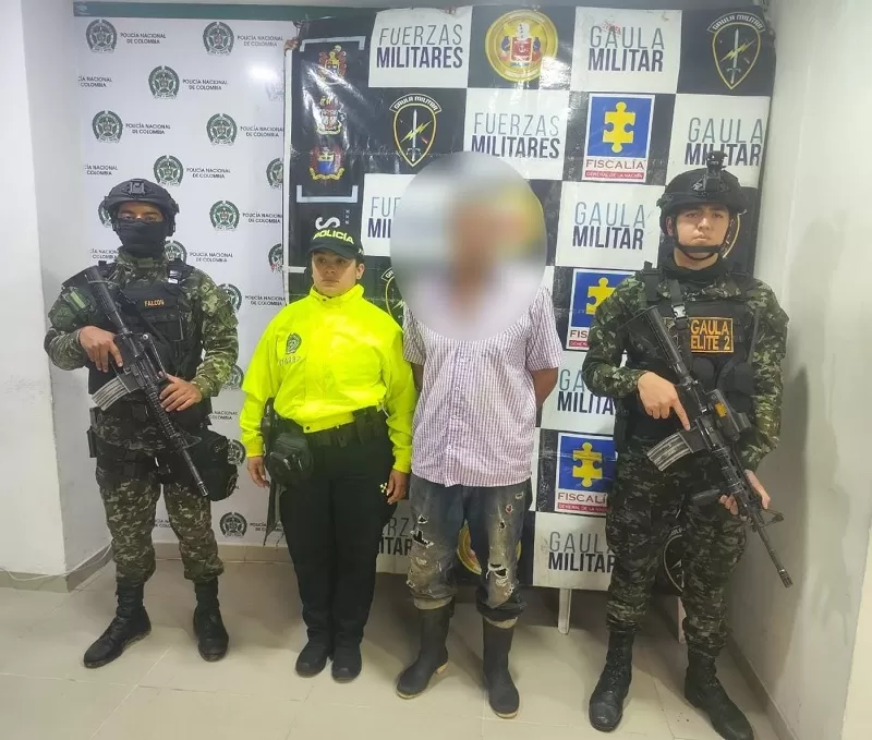 Ejército Nacional captura a dos sujetos, uno de ellos  presunto integrante de las RAER del GAO-r frente 26 de Marzo