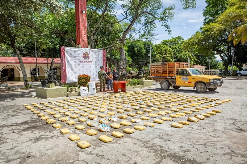 Operación contra el narcotráfico en zona limítrofe entre Huila y Caquetá pone al descubierto «impuesto» de la Dagoberto Ramos al transporte de marihuana