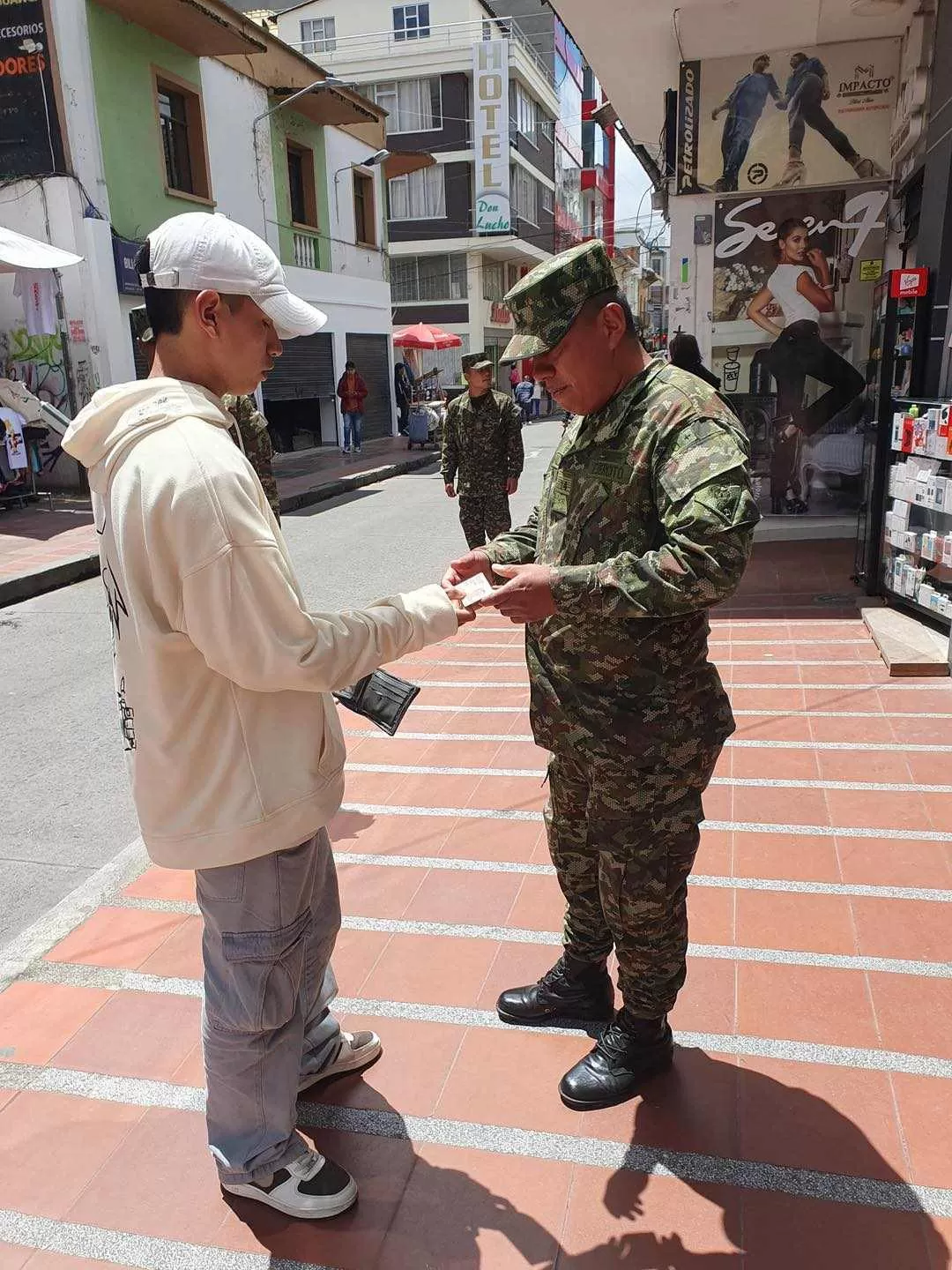 Continúa el proceso de incorporación al servicio militar en todo el país