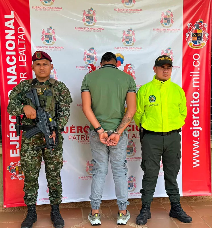 Ejército Nacional captura a alias Garrote, presunto responsable del ataque terrorista con motobomba en Calamar, Guaviare