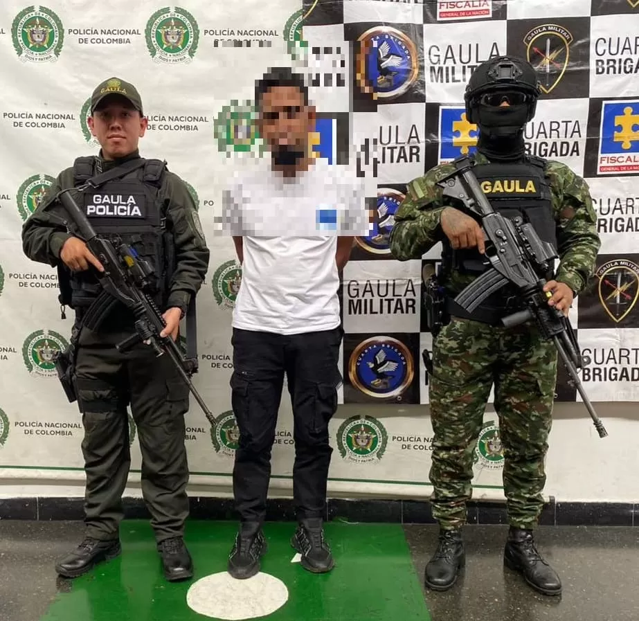 Ejército Nacional y Policía capturaron a alias el Flaco, incluido en el cartel de los más buscados por extorsión y secuestro en Antioquia