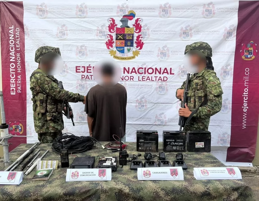 Ejército Nacional ubicó central de comunicaciones para el direccionamiento de acciones criminales del Clan del Golfo en El Bagre, Antioquia