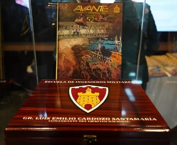 Revista Avante N.° 52: visión ferroviaria y aporte de los Ingenieros Militares al futuro del país