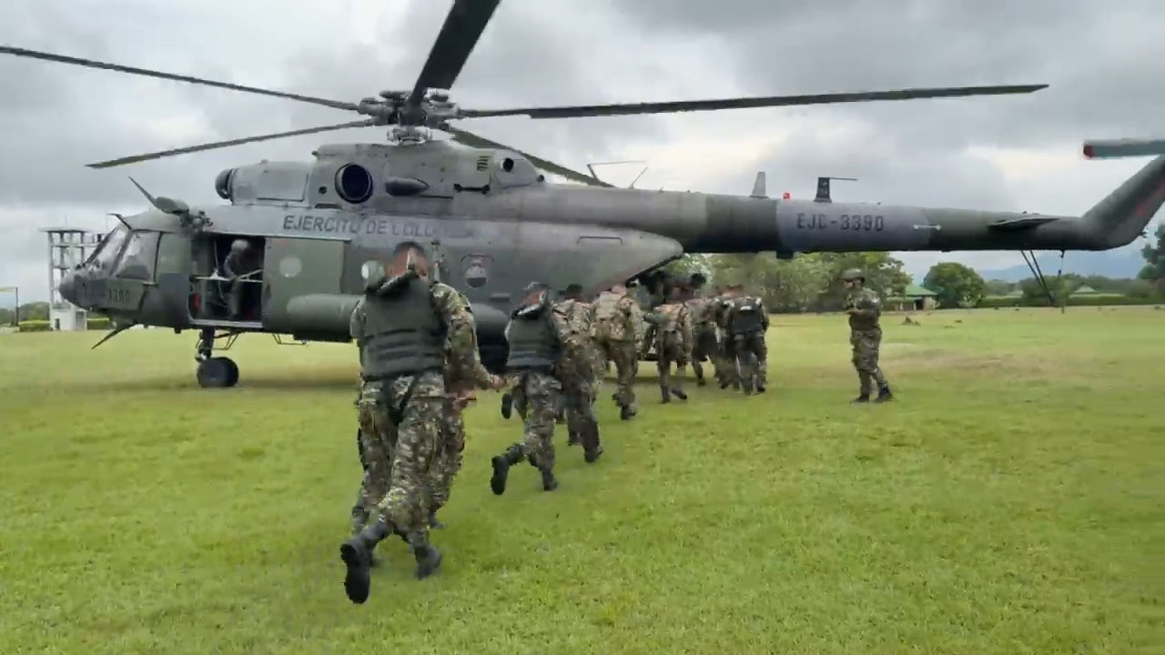 Helocast: entrenamiento que fortalece la capacidad operacional de 128 militares en escenarios de difícil acceso