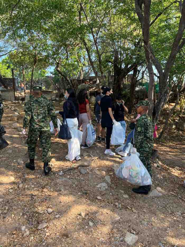 Ejército Nacional y entidades locales lideran jornada para recuperar el Río Guatapuri en Valledupar